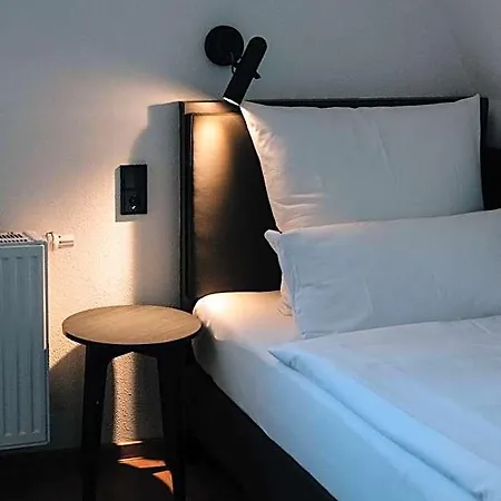 Steinhaus 1718 Hotel Budingen