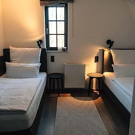 Steinhaus 1718 * Budingen