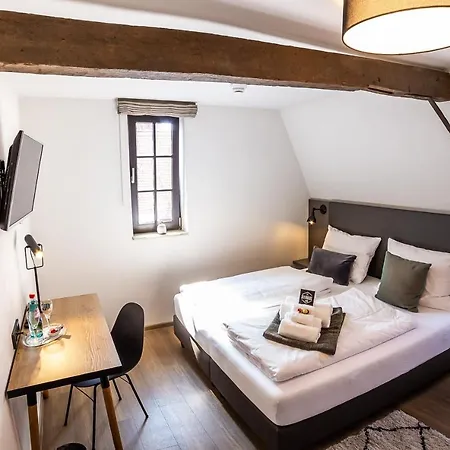 ホテル Steinhaus 1718 Büdingen